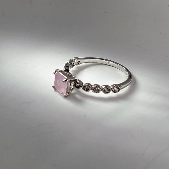 Elegant Rhodium-Plated Size 9 Ring with Square-Cut Pale Pink Gemstone - Picture 2 of 8